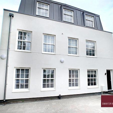 Eton, Windsor - 1 Bedroom First Floor Apartment - Parking Buitenkant foto